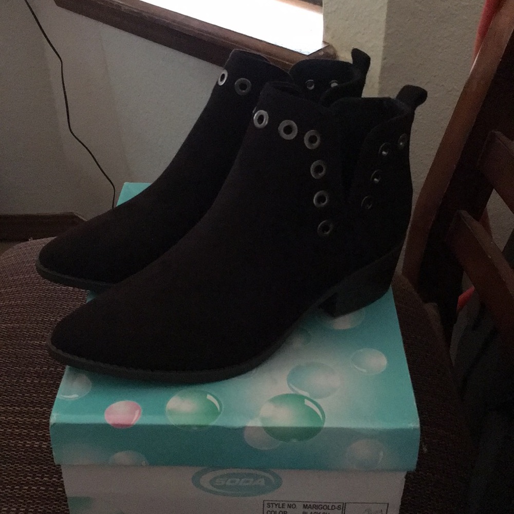 BNIB Black Grommet Booties ladies Sz 7.5